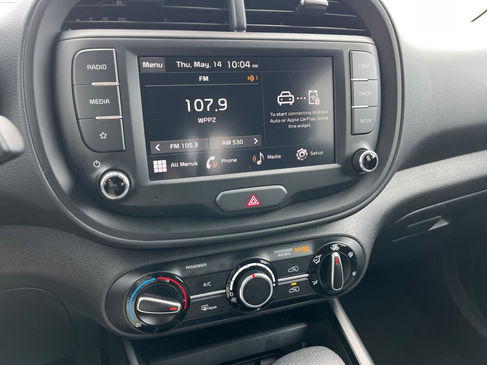 Used 2025 Kia Soul LX w/ LX Technology Package FWD image 20
