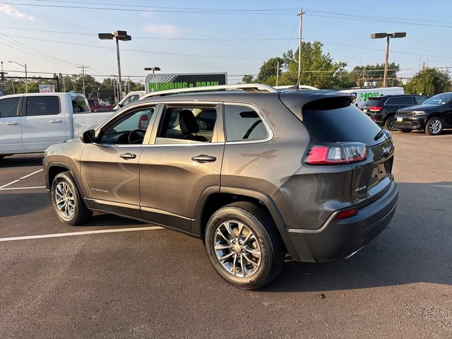 Used 2020 Jeep Cherokee Latitude Lux w/ Comfort/Convenience Group AWD/4WD image 4