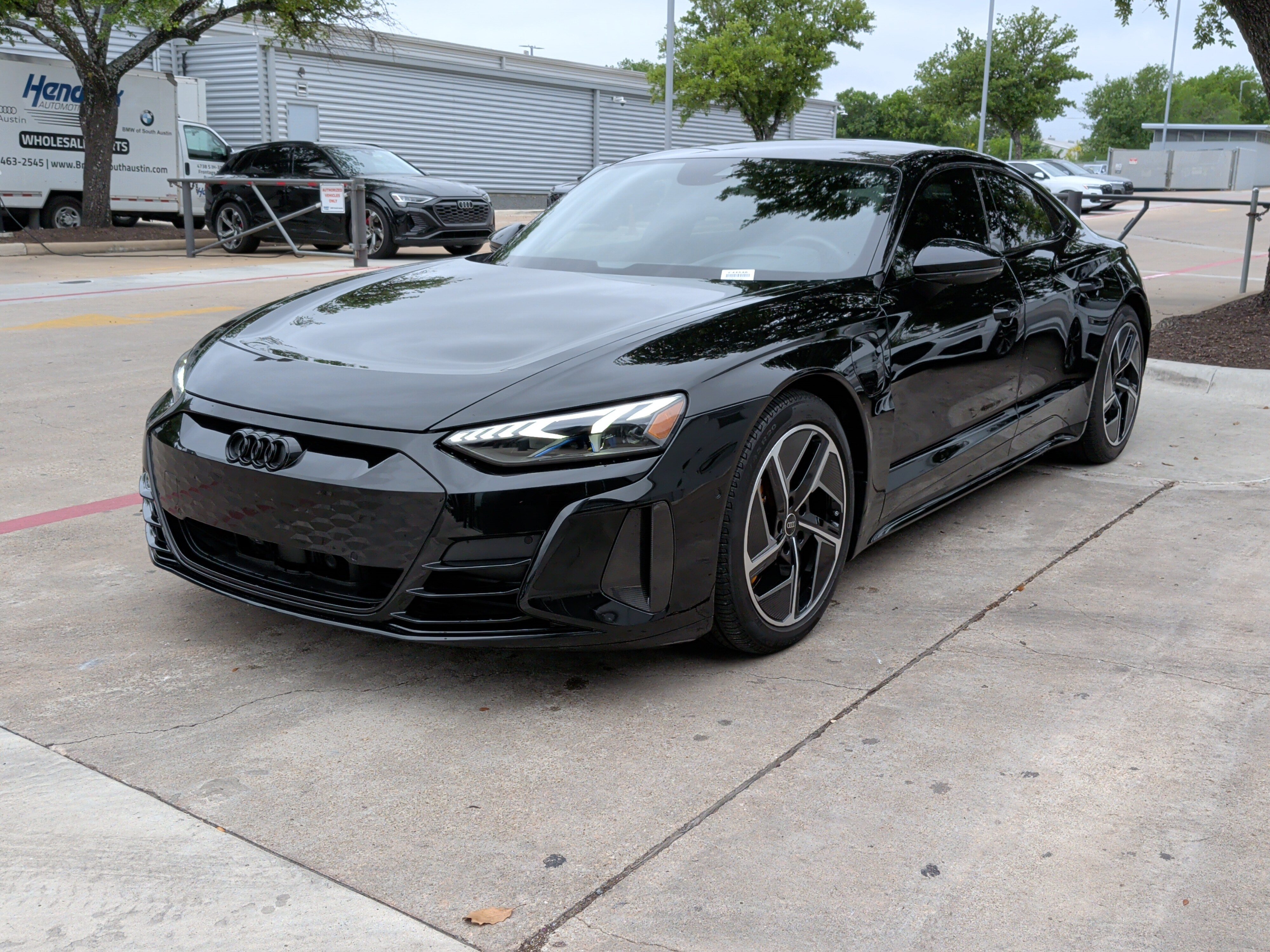 Certified 2023 Audi RS e-tron GT w/ Carbon Performance Package AWD/4WD image 5