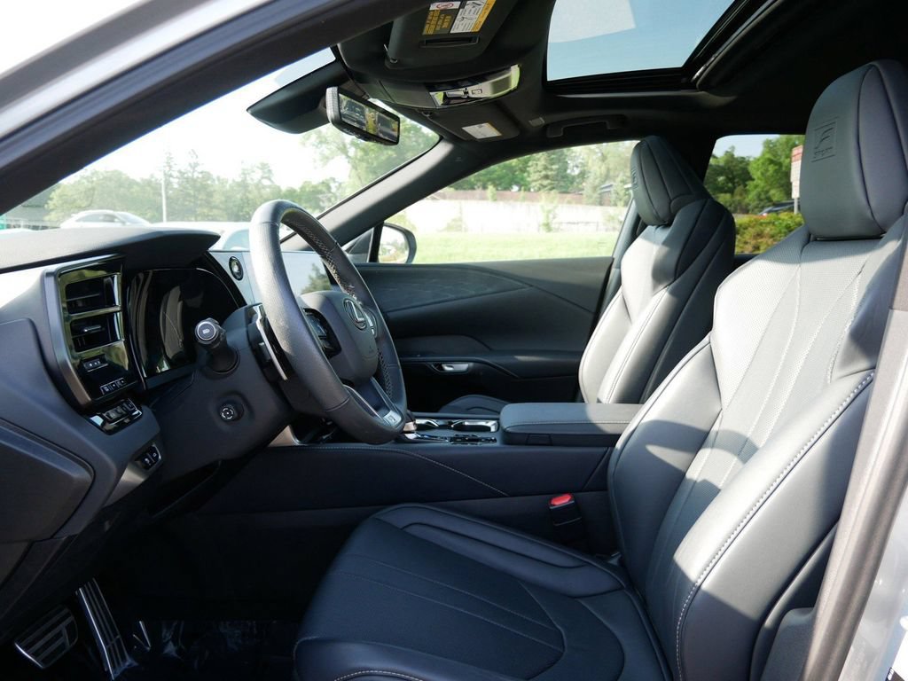 Certified 2024 Lexus RX 350 F Sport w/ Convenience Package AWD/4WD image 9