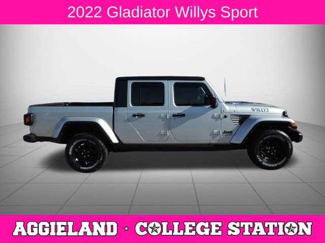 Used 2022 Jeep Gladiator Sport image 2