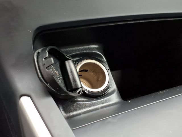 Used 2019 Nissan Sentra SV FWD image 12