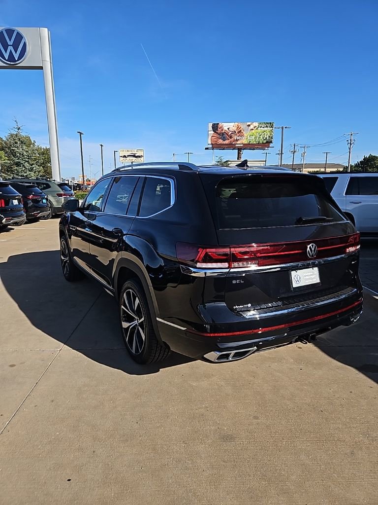New 2026 Volkswagen Atlas SEL Premium R-Line AWD/4WD image 7