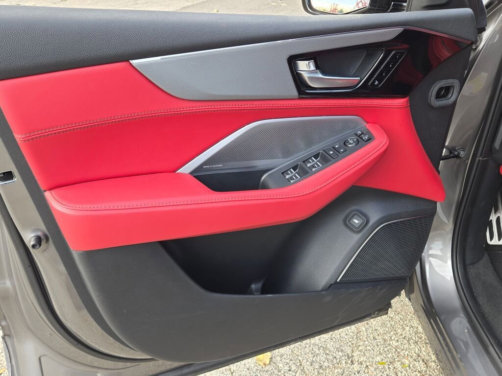 Used 2025 Acura MDX A-Spec image 28