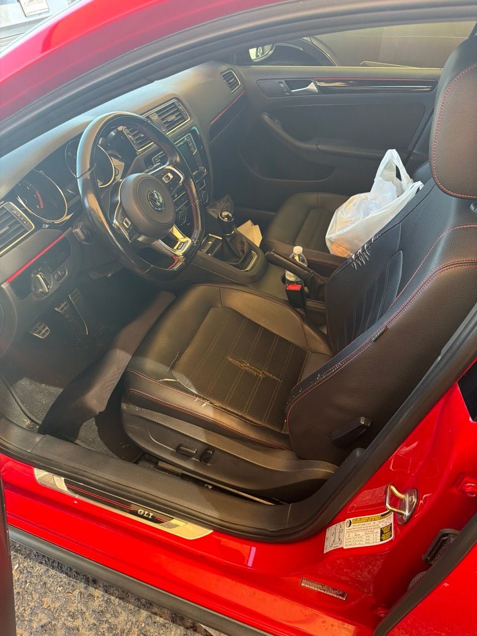 Used 2017 Volkswagen Jetta GLI FWD image 2
