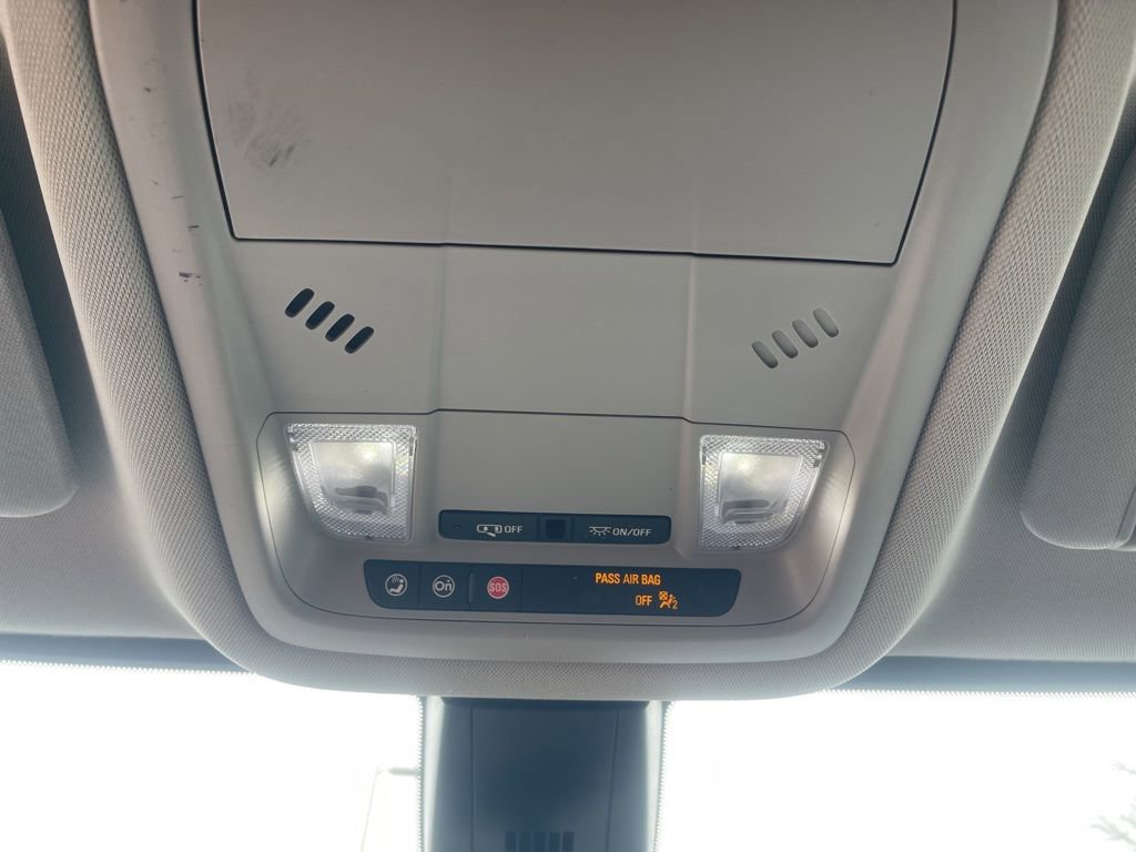 Certified 2023 GMC Acadia SLE w/ Driver Convenience Package image 35