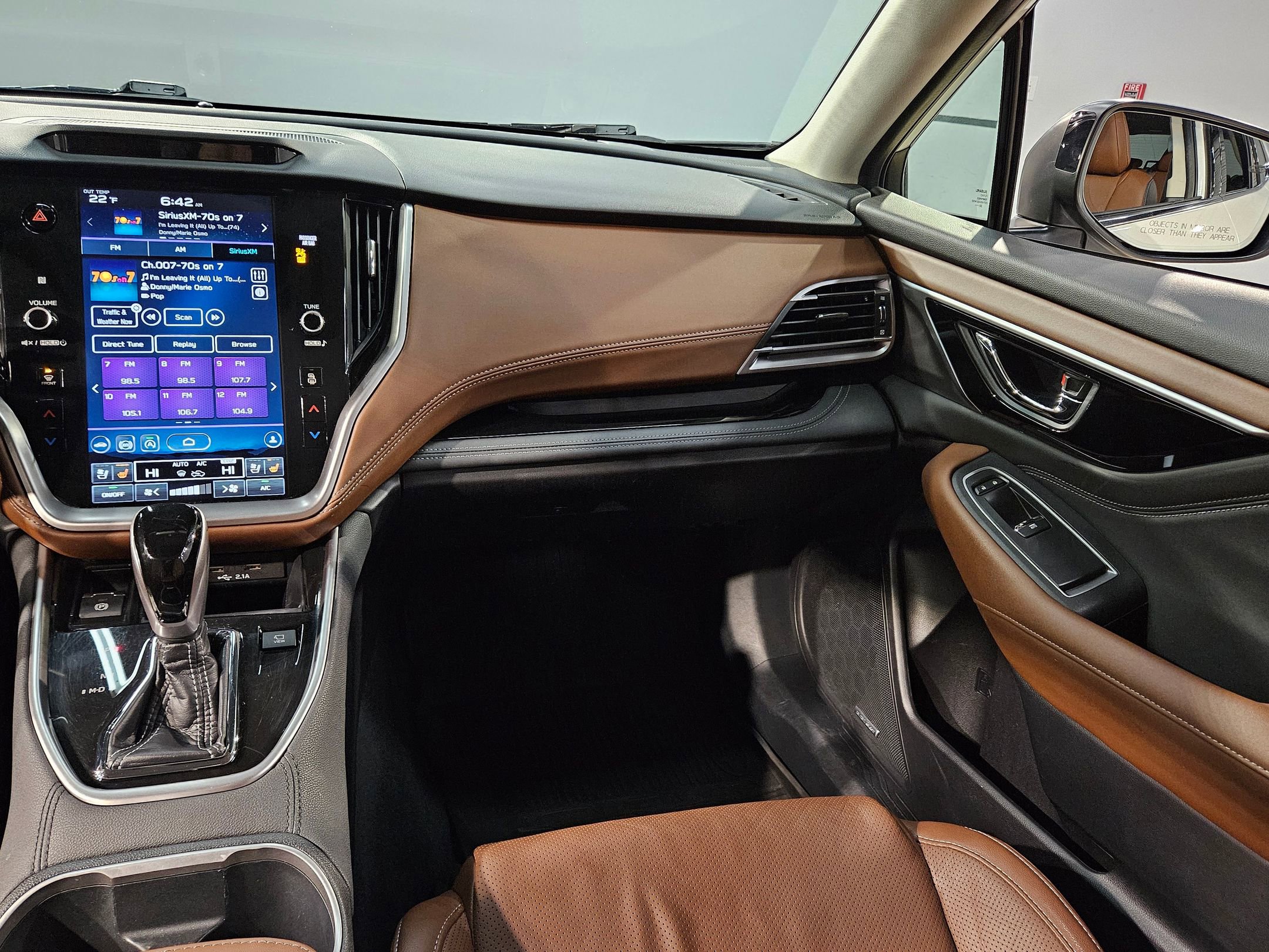 Used 2021 Subaru Outback Touring w/ Popular Package #2 image 11