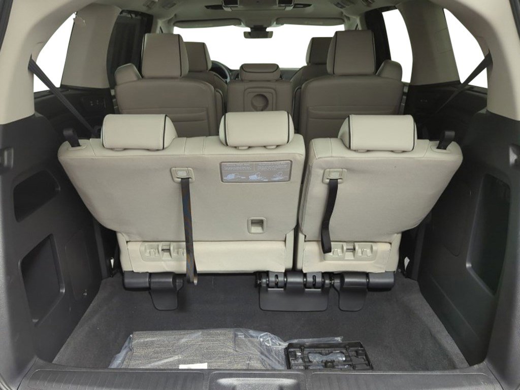 New 2026 Honda Odyssey Touring image 25