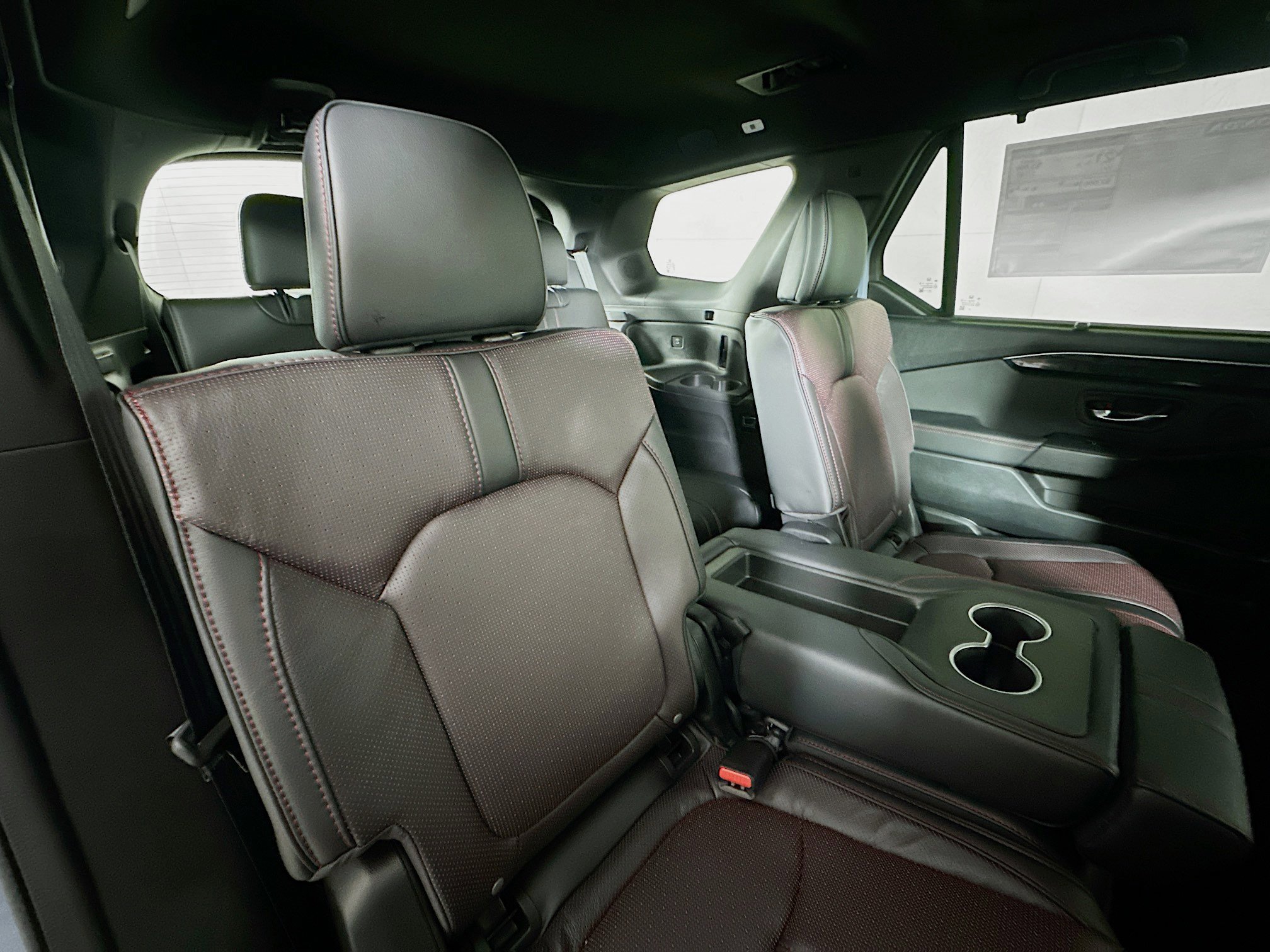 New 2025 Honda Pilot Black Edition image 29