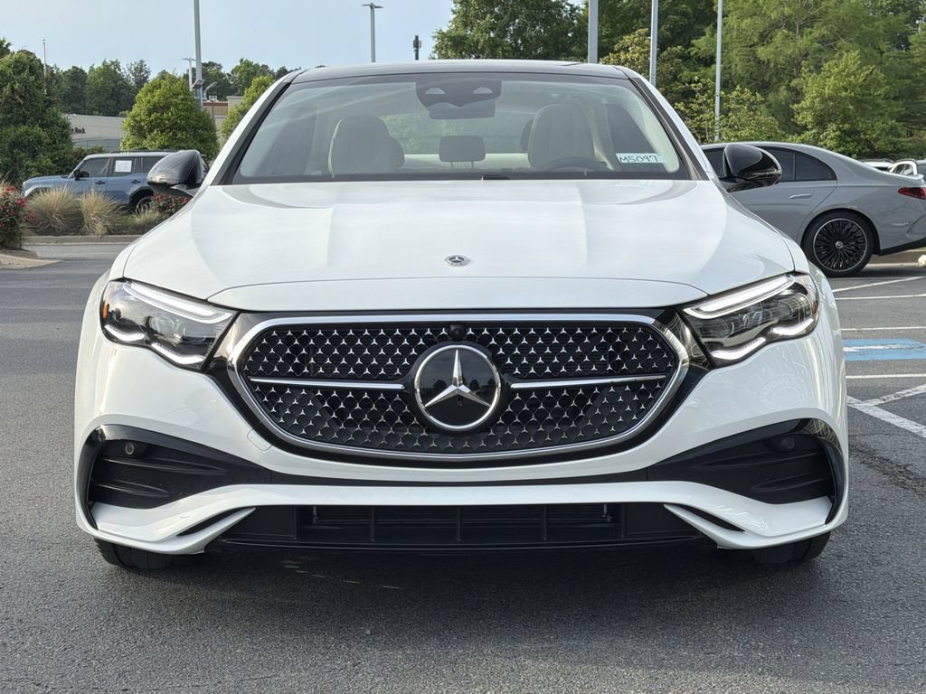 New 2026 Mercedes-Benz E 450 4MATIC Sedan image 8