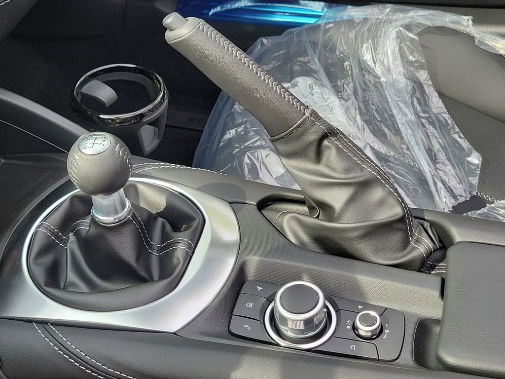 New 2026 MAZDA MX-5 Miata RF Grand Touring RWD image 33