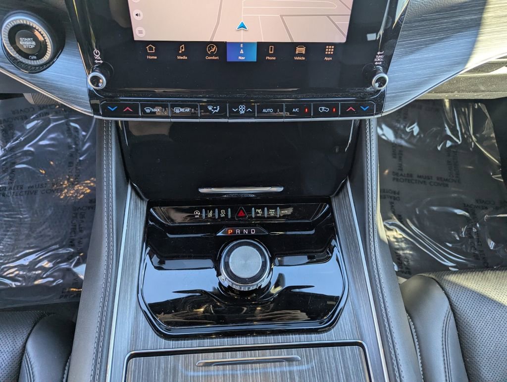 Used 2023 Jeep Wagoneer L Series II image 27