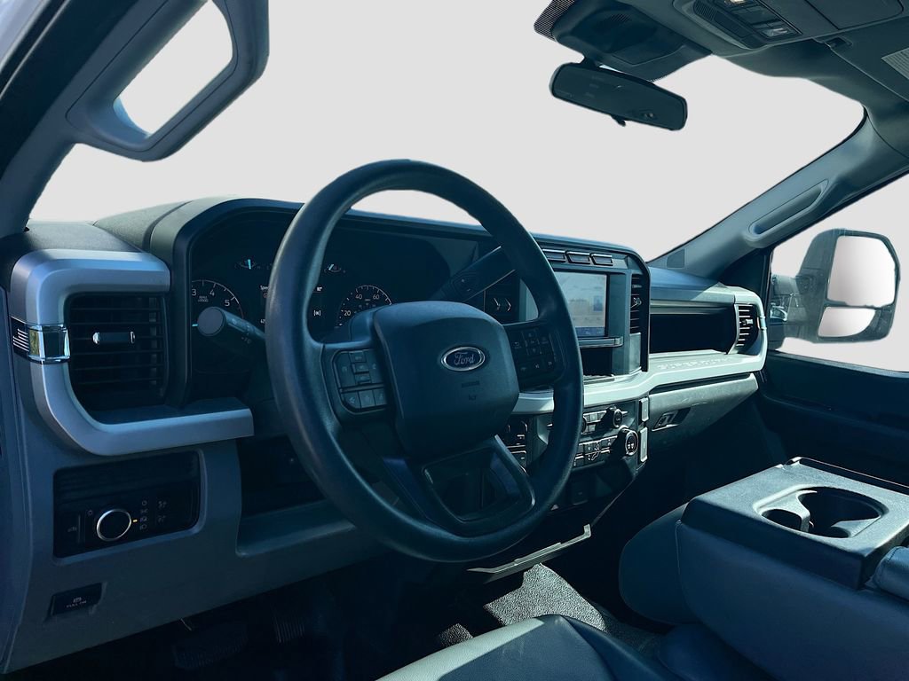 Used 2023 Ford F350 XL image 9