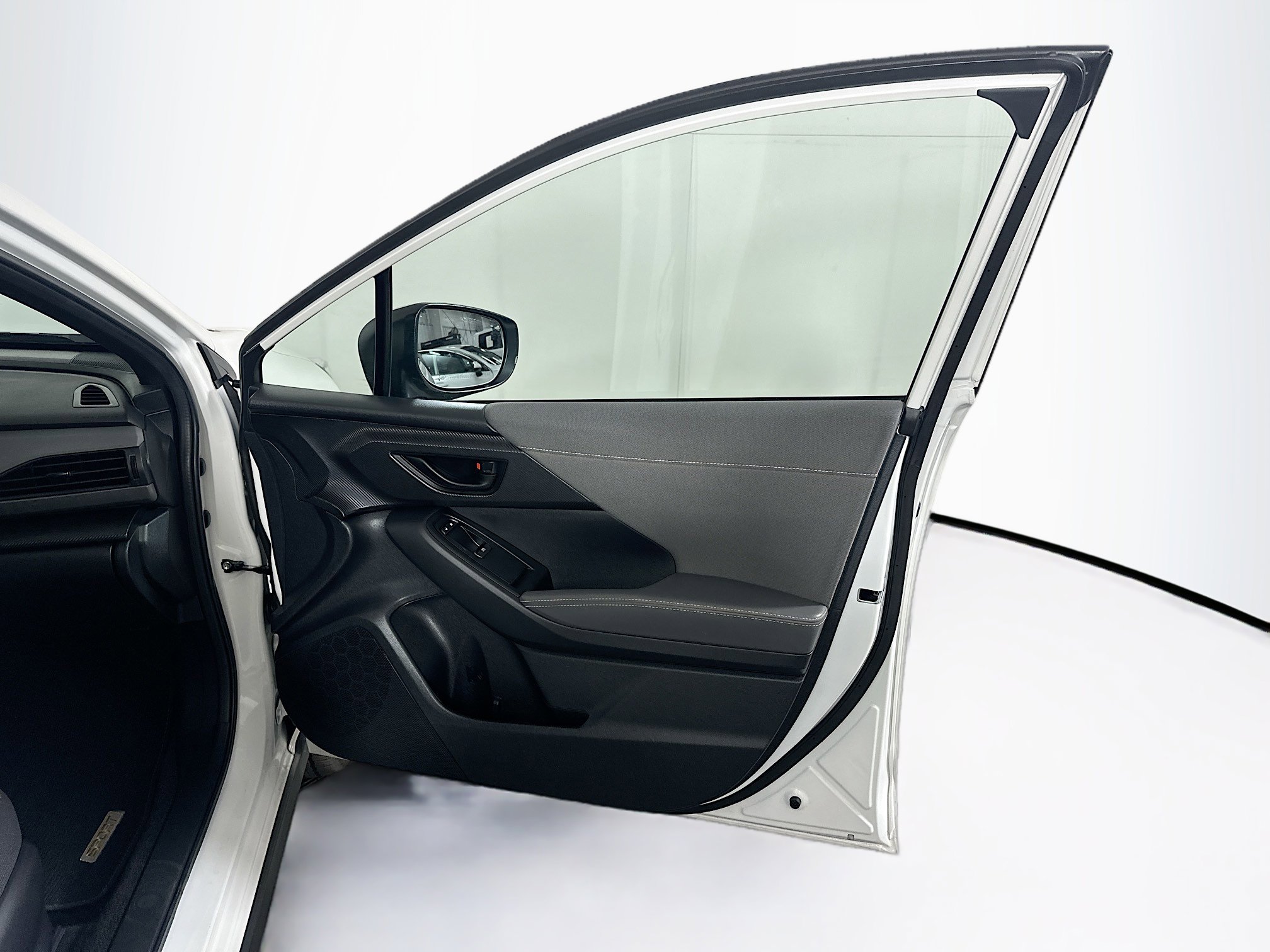 Used 2025 Subaru Crosstrek 2.5i Sport image 32