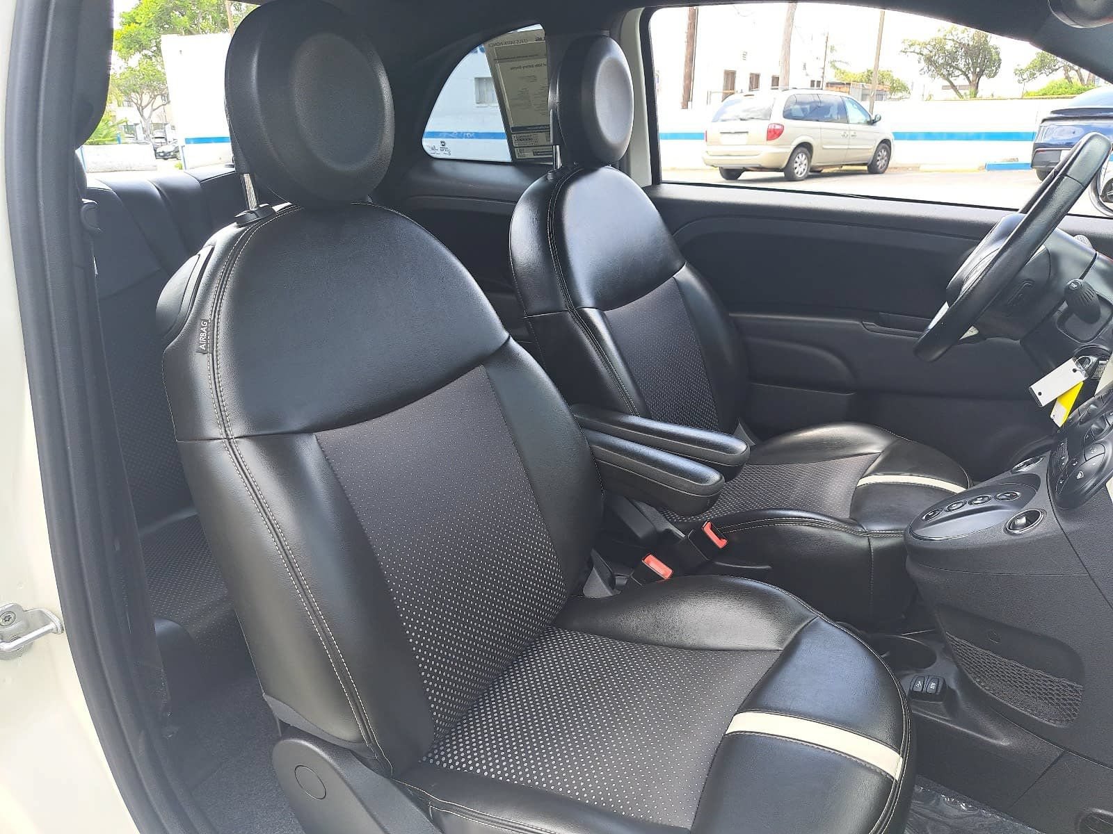 Used 2018 FIAT 500 e w/ Esport Package FWD image 10