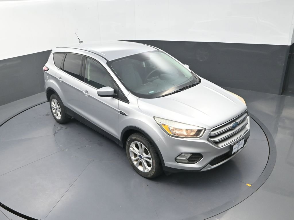 Used 2017 Ford Escape SE image 14