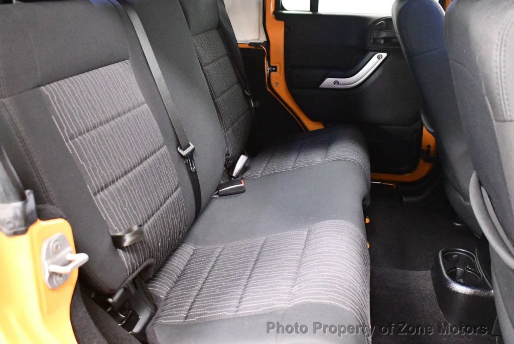 Used 2012 Jeep Wrangler Unlimited Sahara AWD/4WD image 18