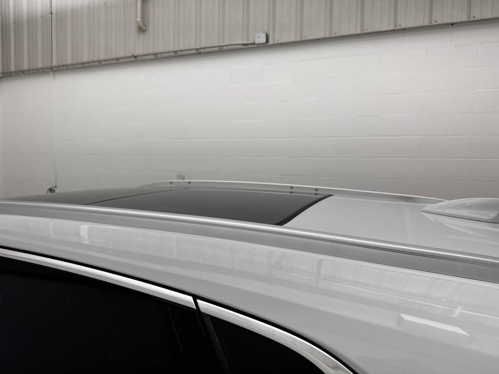 Used 2023 Cadillac XT5 Premium Luxury AWD/4WD image 15
