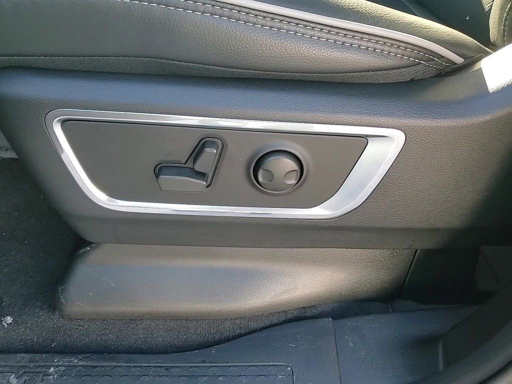 New 2026 RAM 1500 Laramie w/ Night Edition image 10