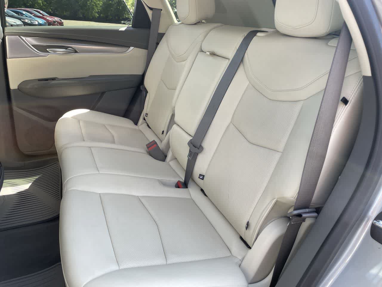 Certified 2024 Cadillac XT5 Premium Luxury AWD/4WD image 19