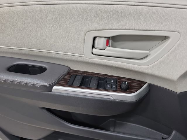 Certified 2021 Toyota Sienna LE FWD image 25