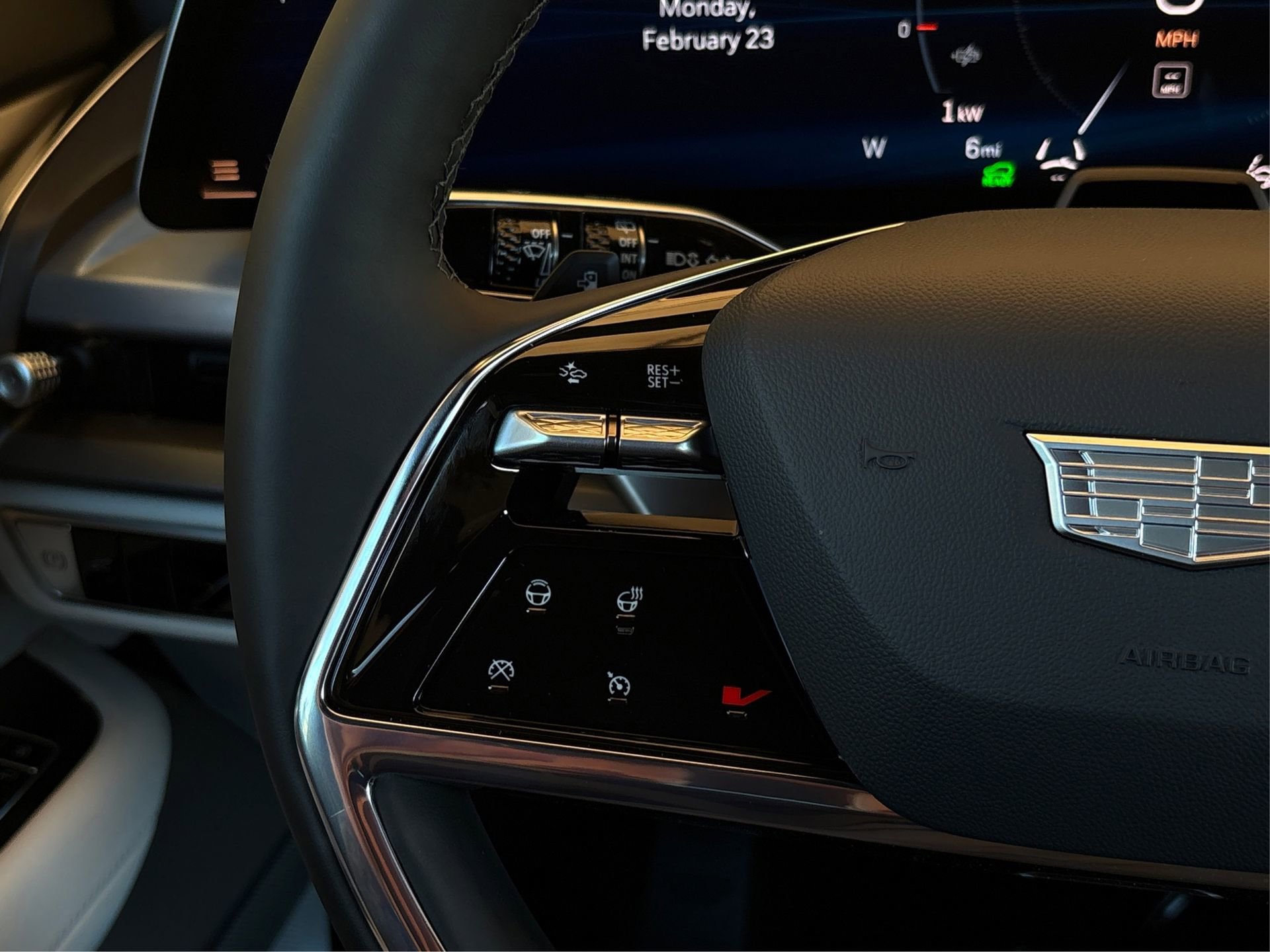 New 2026 Cadillac Vistiq Luxury image 28