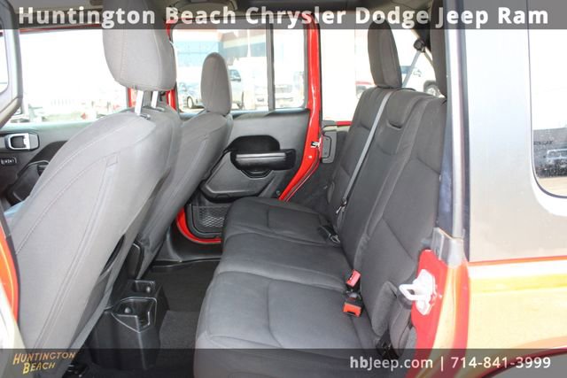 Used 2023 Jeep Wrangler Sport S image 33