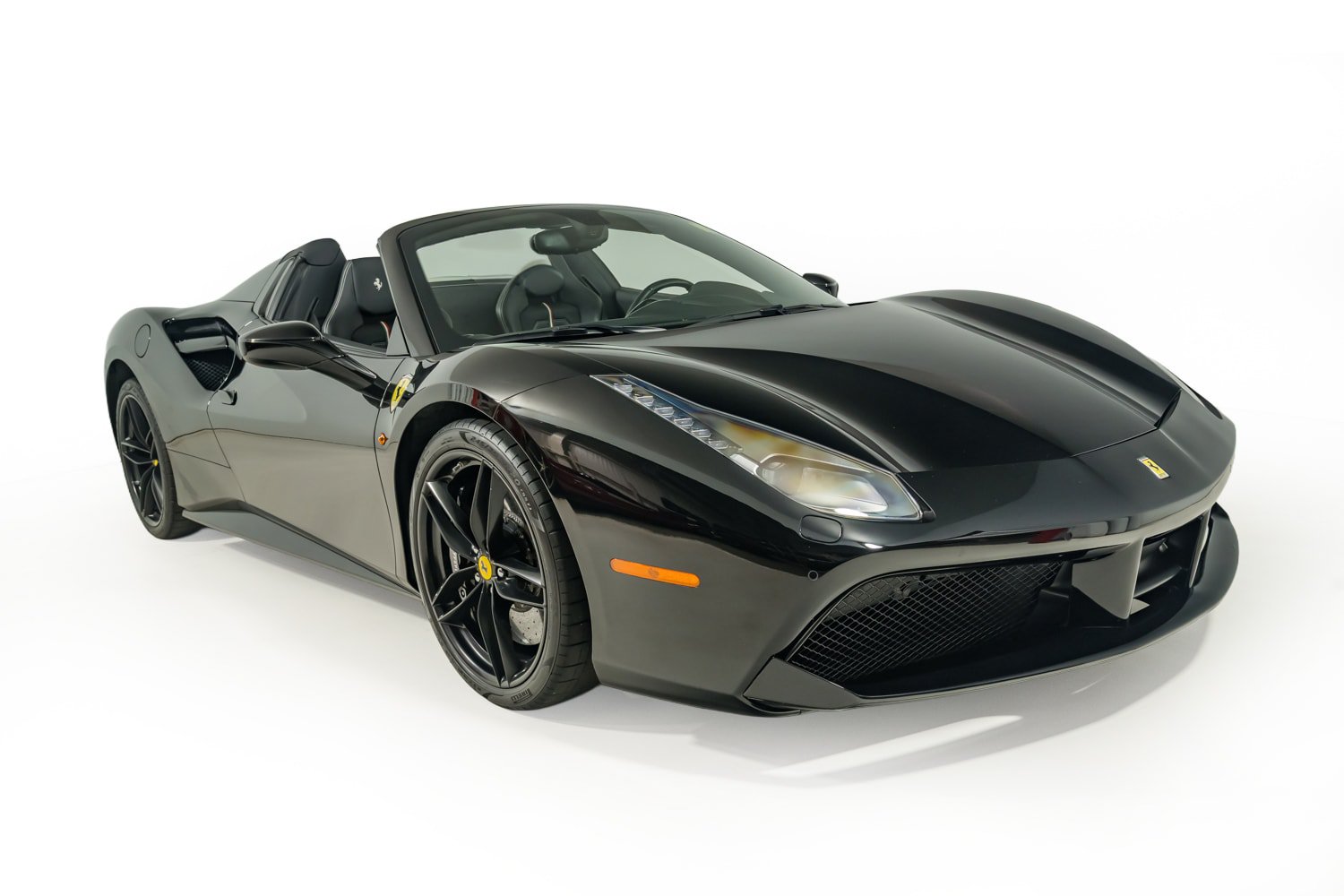 Certified 2018 Ferrari 488 Spider RWD image 21