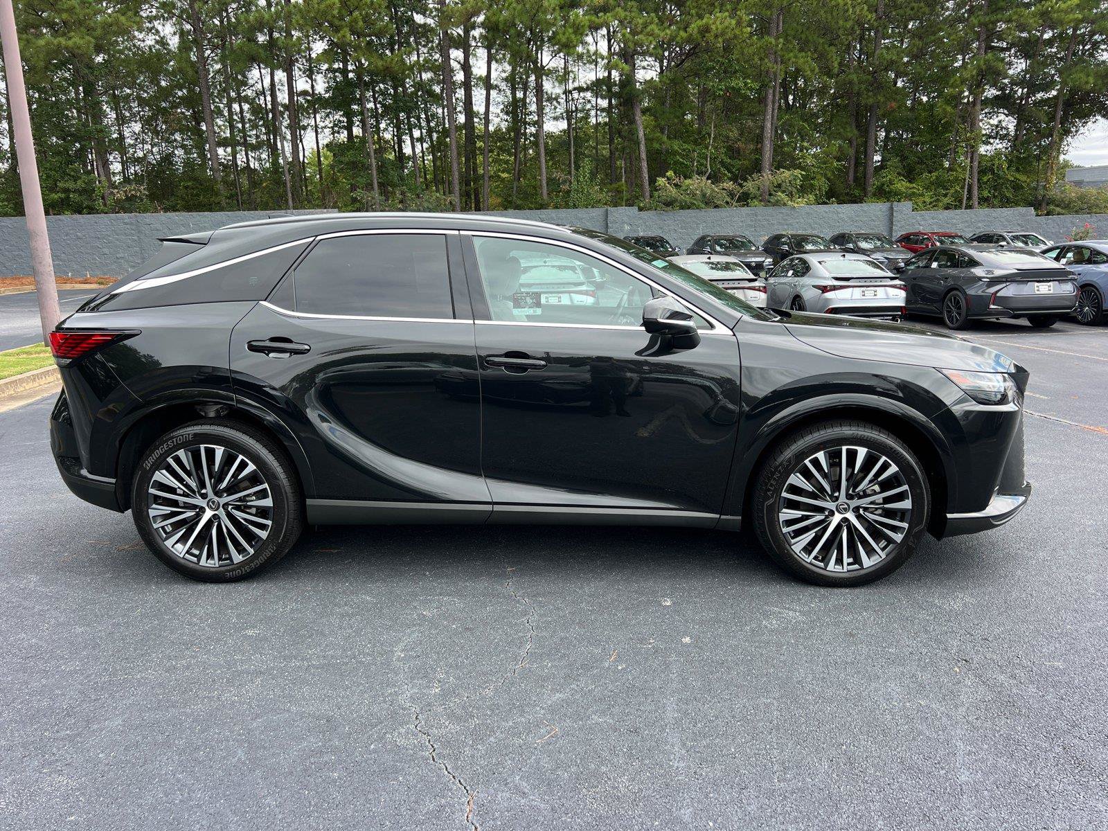 Certified 2026 Lexus RX 350 Premium Plus w/ Accessory Package (Z1) FWD image 4