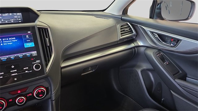 Used 2020 Subaru Impreza 2.0i Limited image 21