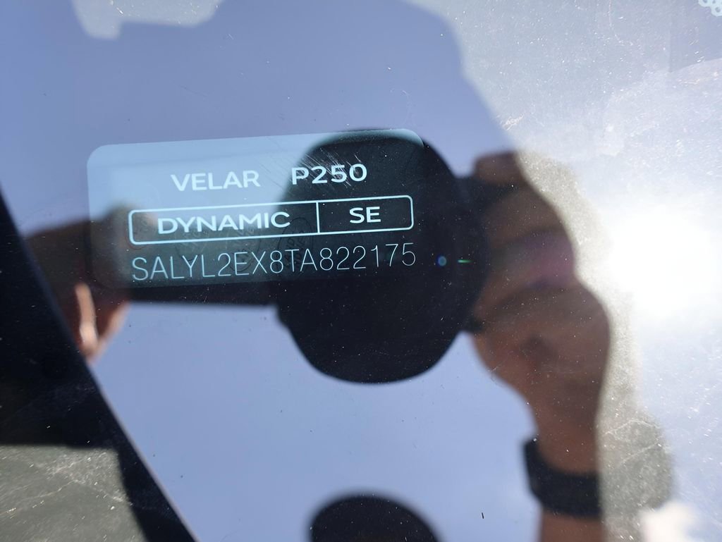 New 2026 Land Rover Range Rover Velar Dynamic SE image 40