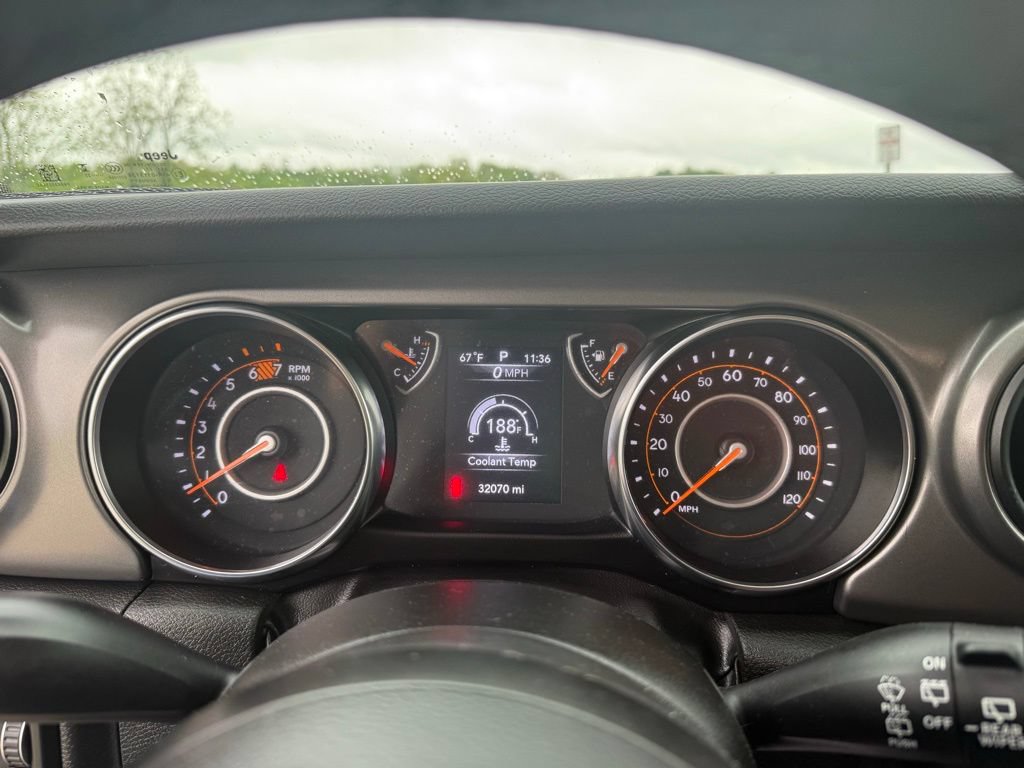 Used 2023 Jeep Wrangler Unlimited Sport AWD/4WD image 32