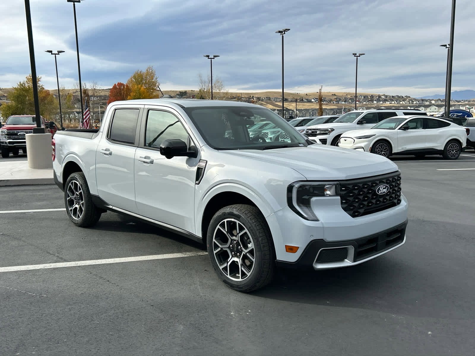 New 2025 Ford Maverick Lariat w/ 4K Tow Package image 8