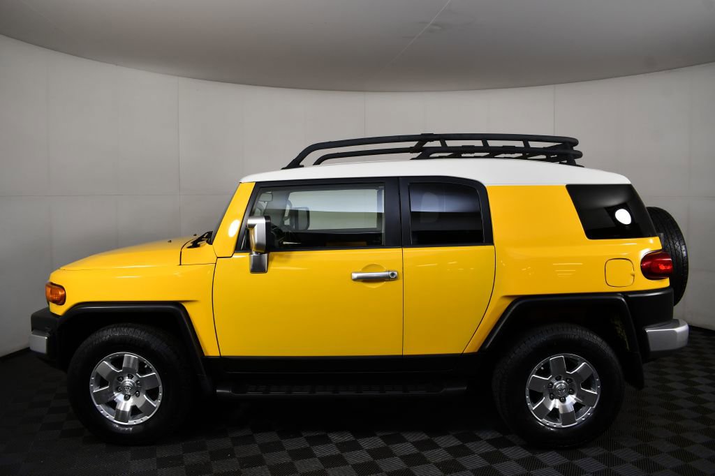Used 2007 Toyota FJ Cruiser 4WD image 11