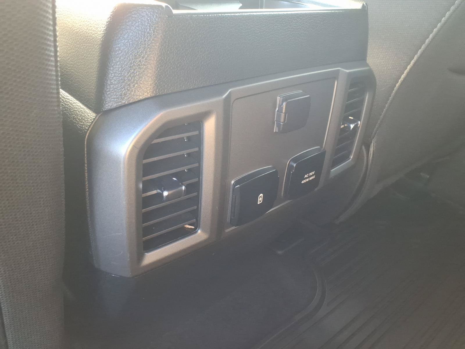 Used 2019 Ford F150 XLT w/ Equipment Group 302A Luxury AWD/4WD image 14