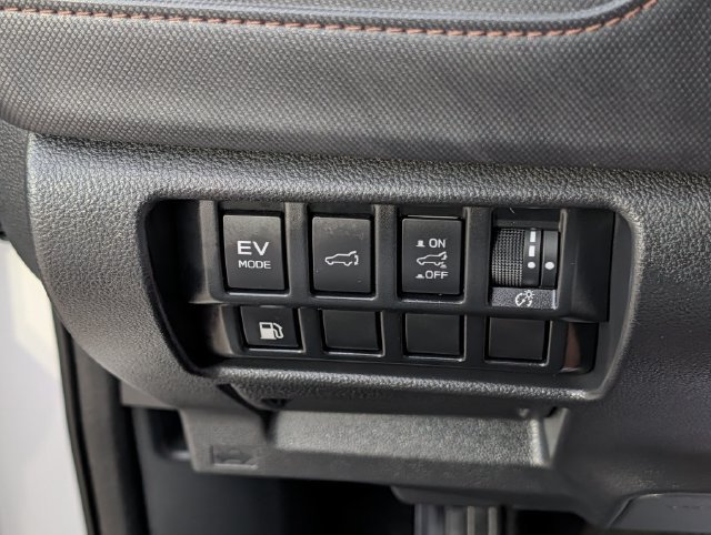 Used 2025 Subaru Forester Touring AWD/4WD image 23