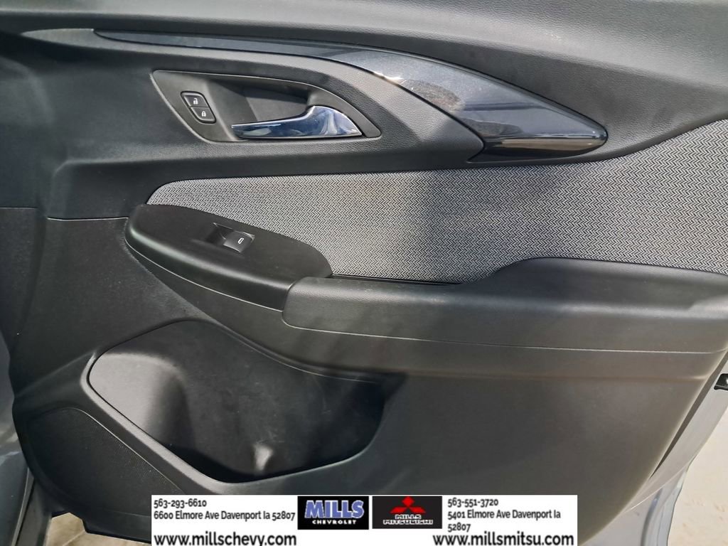 Used 2023 Chevrolet TrailBlazer LT image 16