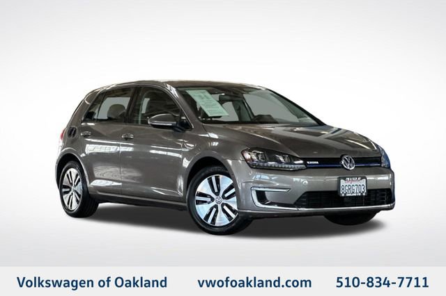 Used 2016 Volkswagen e-Golf SEL Premium w/ Driver Assistance Package image 1
