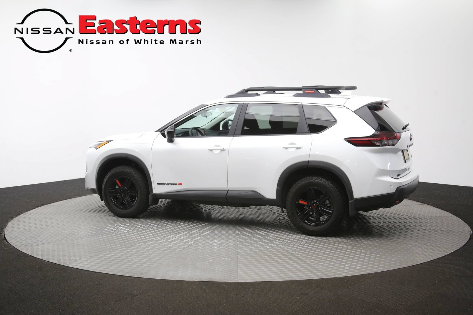 Used 2025 Nissan Rogue SV AWD/4WD image 60