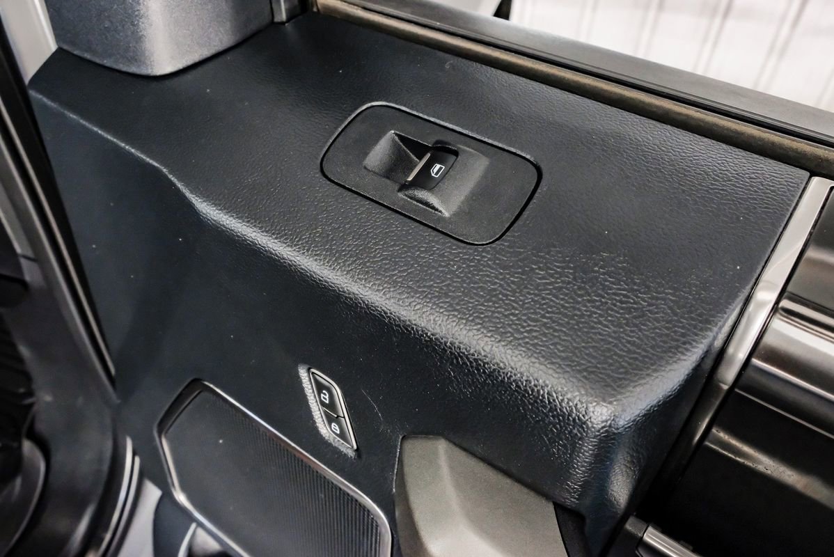 Used 2020 Ford F150 Raptor w/ Equipment Group 802A Luxury image 44