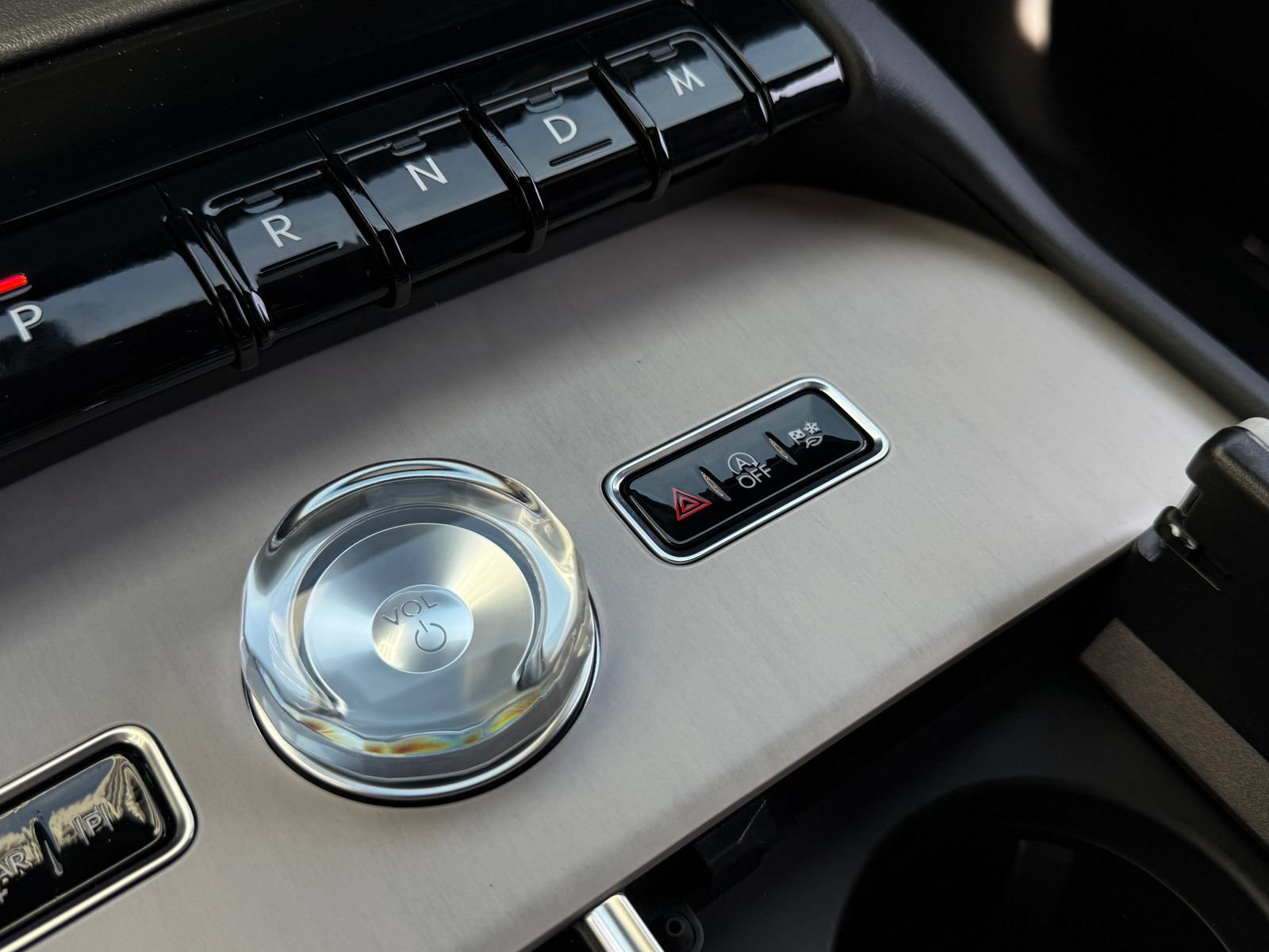 New 2026 Lincoln Navigator Reserve w/ Jet Appearance Package AWD/4WD image 31