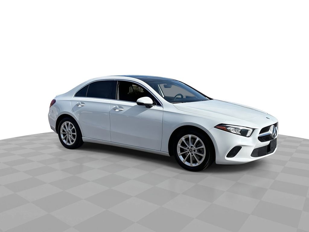 Used 2020 Mercedes-Benz A 220 image 3