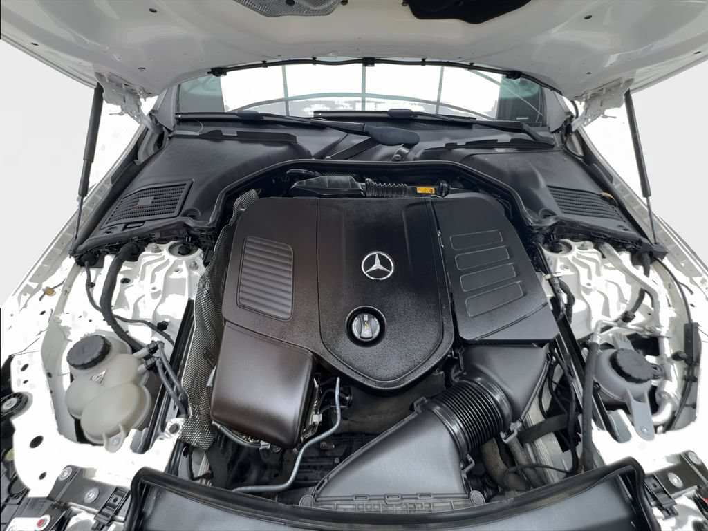 Used 2023 Mercedes-Benz C 300 Sedan image 18