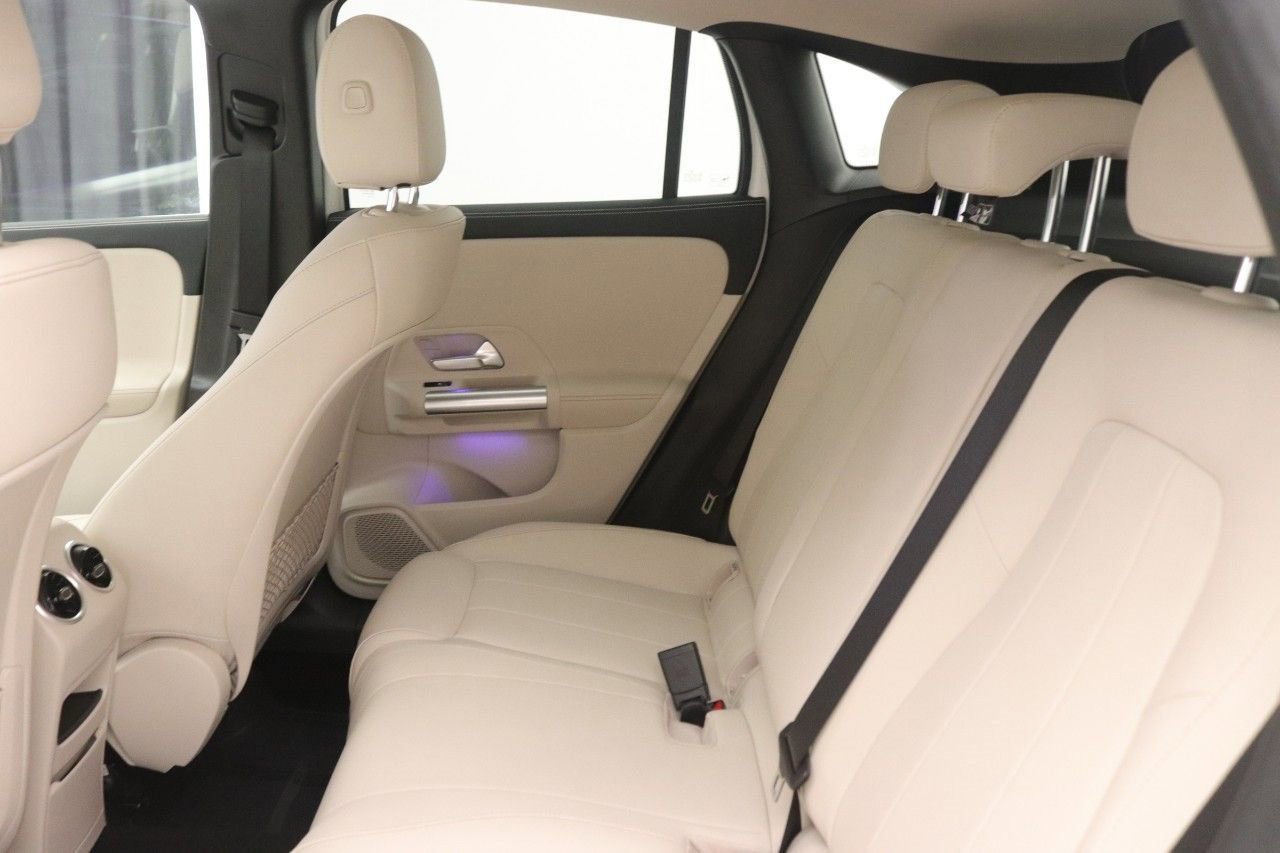 Certified 2023 Mercedes-Benz GLA 250 image 33