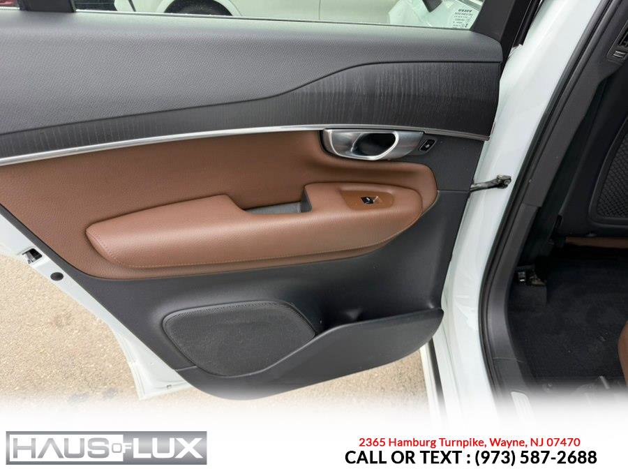 Used 2020 Volvo XC90 T6 Momentum image 17