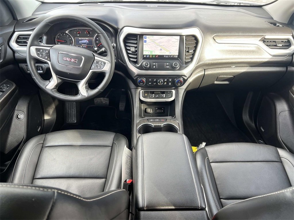 Certified 2023 GMC Acadia SLT w/ Preferred Package image 14
