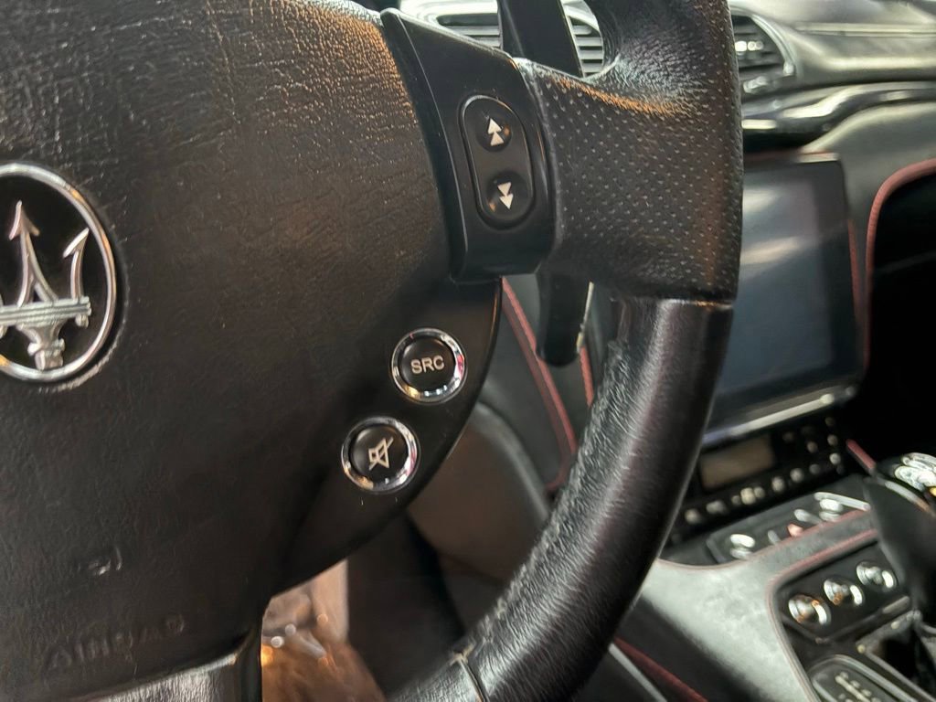 Used 2018 Maserati GranTurismo Sport RWD image 31