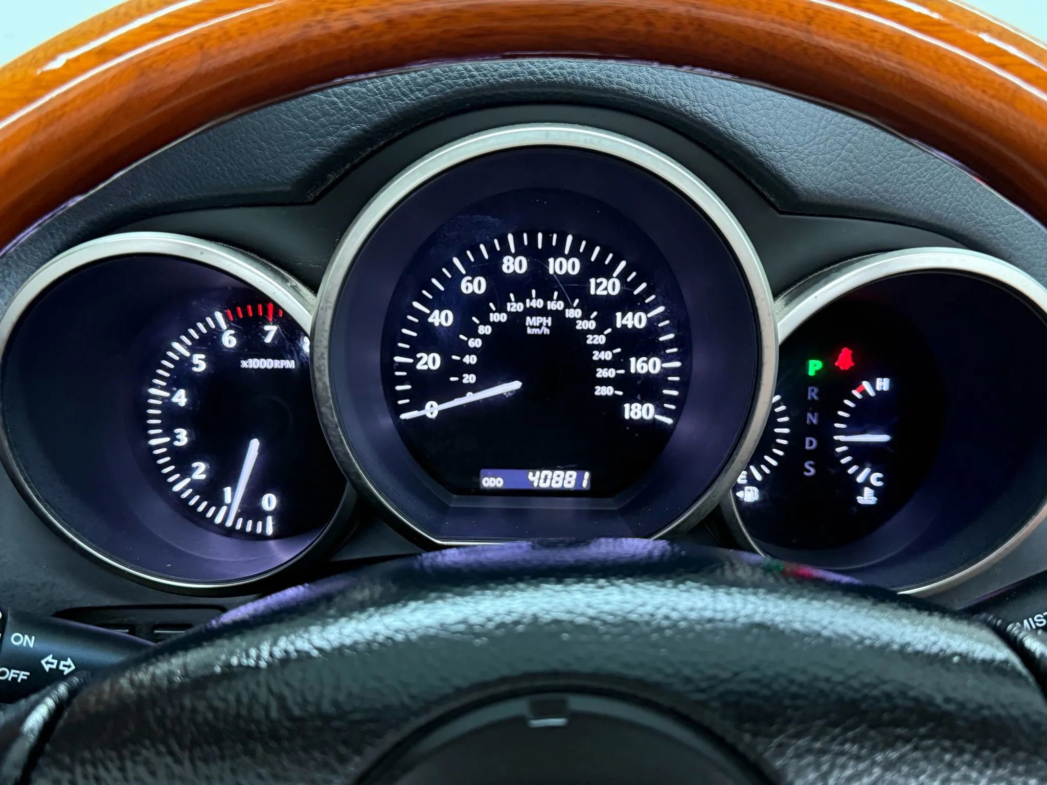 Used 2010 Lexus SC 430 SC 430 Convertible 2D image 35