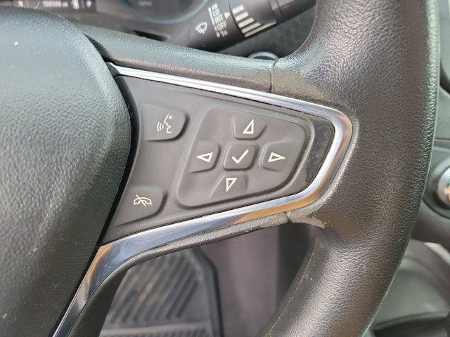 Used 2017 Chevrolet Malibu LT image 23