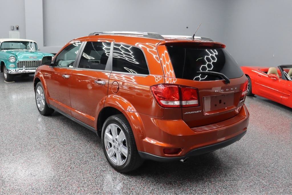 Used 2014 Dodge Journey Limited w/ Flexible Seating Group FWD image 4